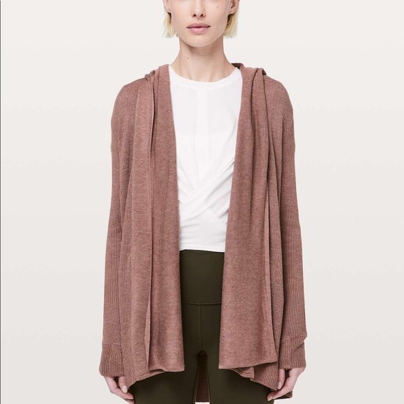 RARE | LULULEMON Sun Down Wrap - Picture 4 of 12